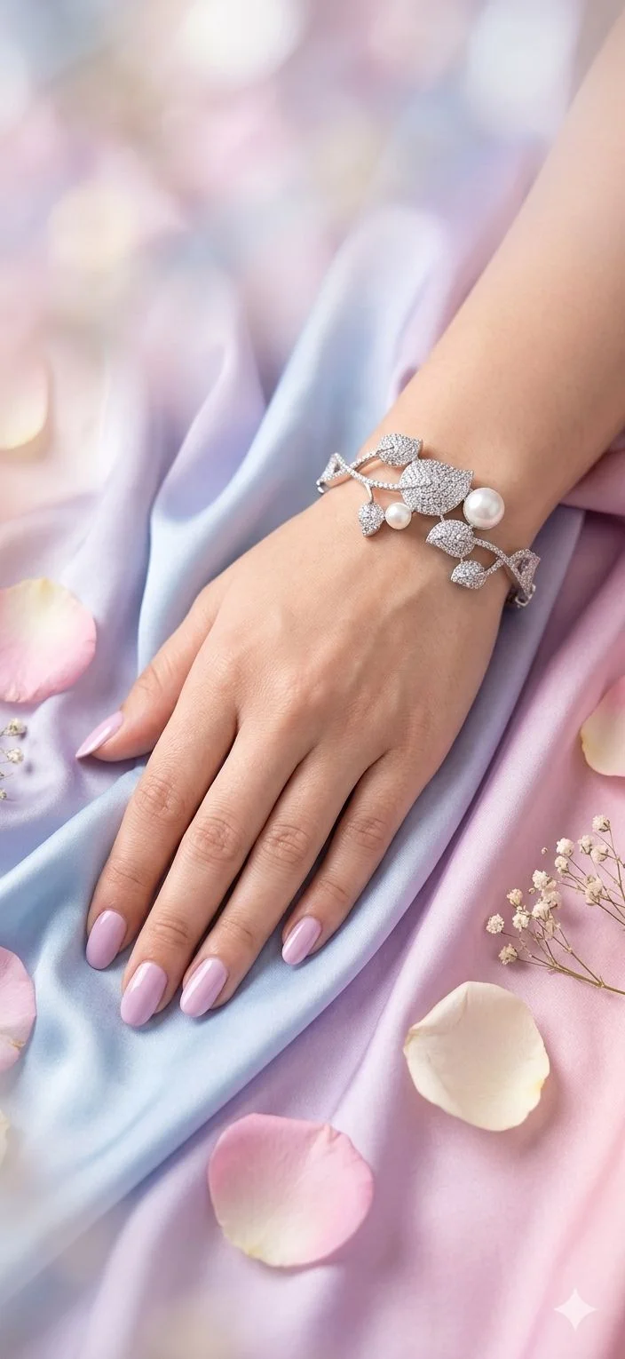 Pearl Ivy Cuff
